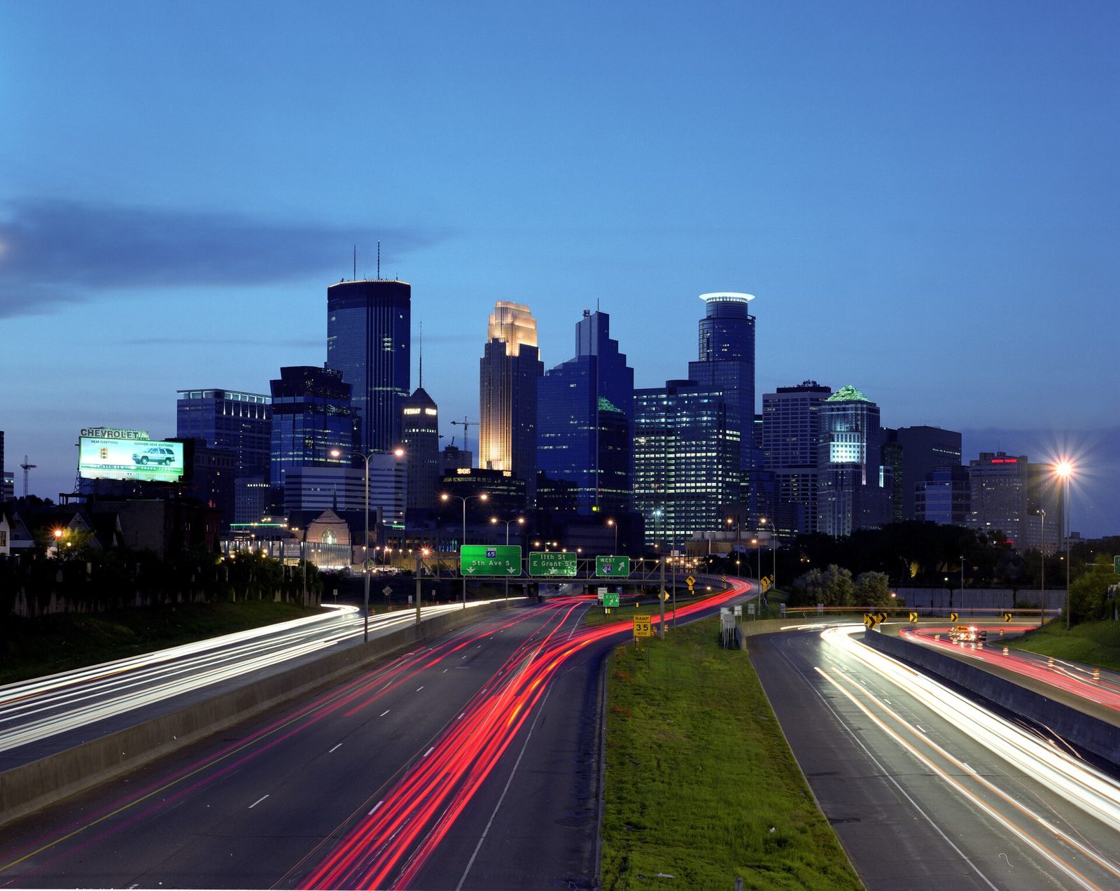 Winning With AI live seminar in Minneapolis, MN near the Mississippi River and downtown skyline