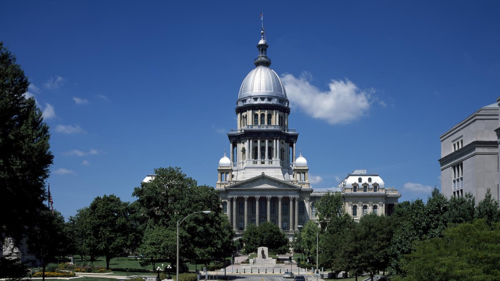 Live seminar in Springfield, Illinois with views of state capital building and downtown government district