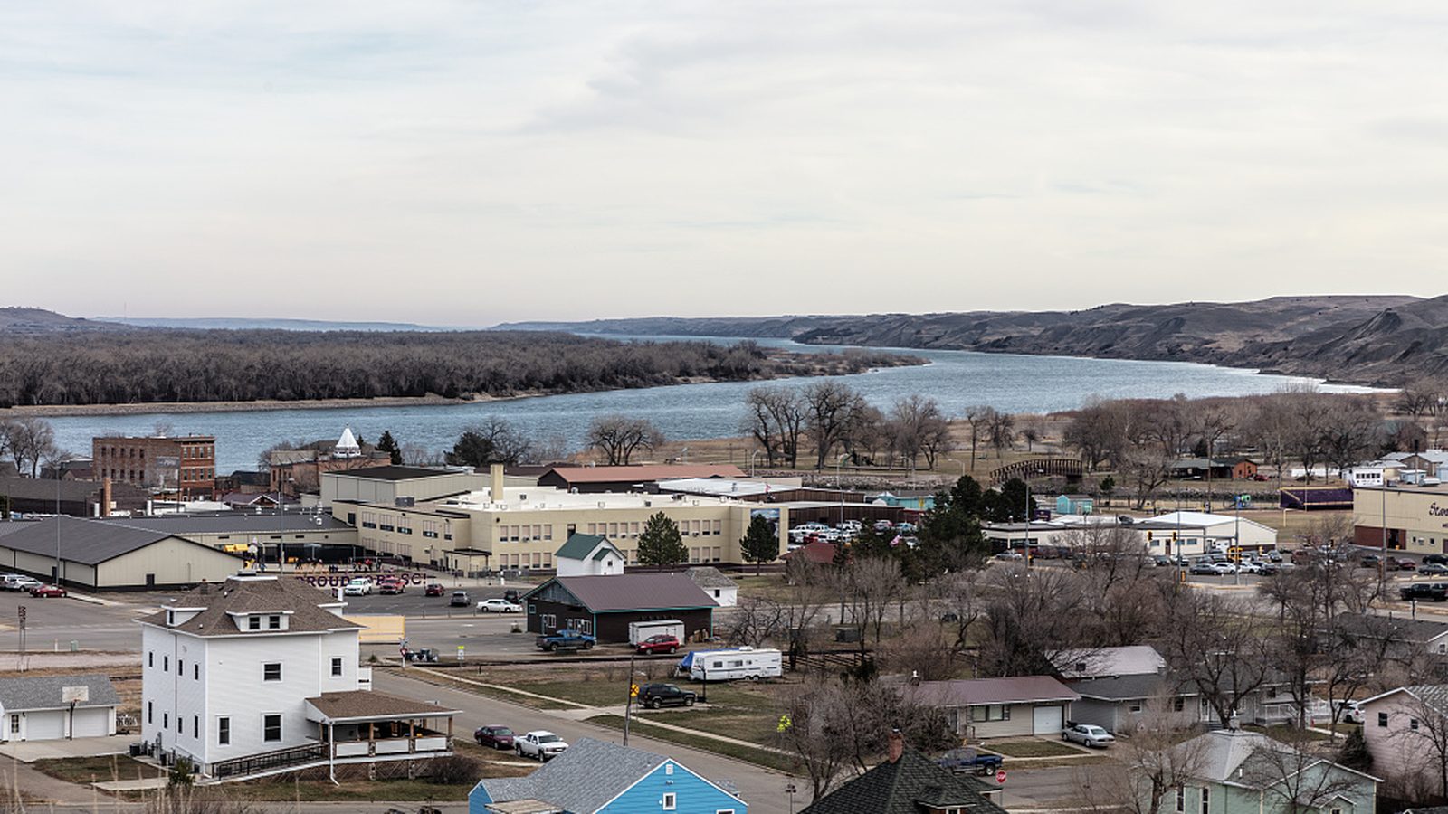 Overview of Fort Pierre, a small city across the Missouri River from the South Dakota capital city of Pierre